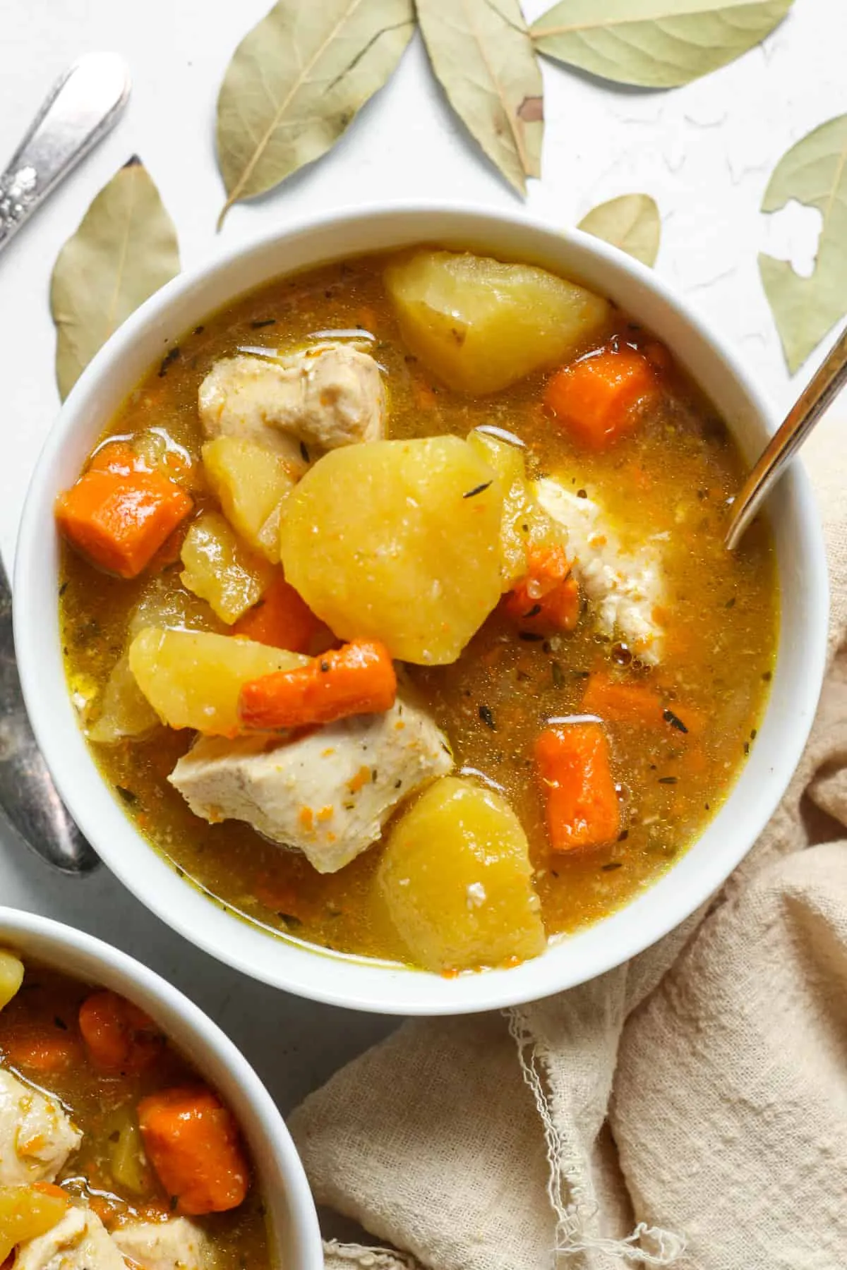 This is the kind of “press a button and let dinner happen” recipe every busy evening needs. It’s hearty, savory, and totally comforting — the Instant Pot turns chicken and veggies into a rich, cozy stew in no time at all. Bonus: the leftovers taste even better the next day, so it’s perfect for meal prep or feeding a hungry family without extra effort.